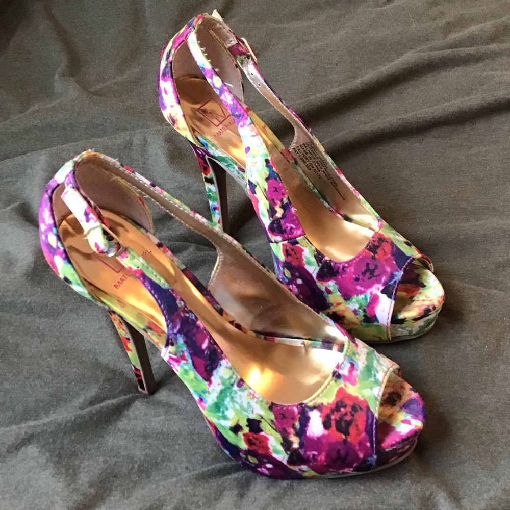 Bright floral peep toe pumps